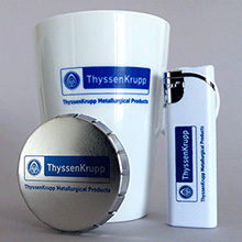 Tasse, Pfefferminzdose, Feuerzeug